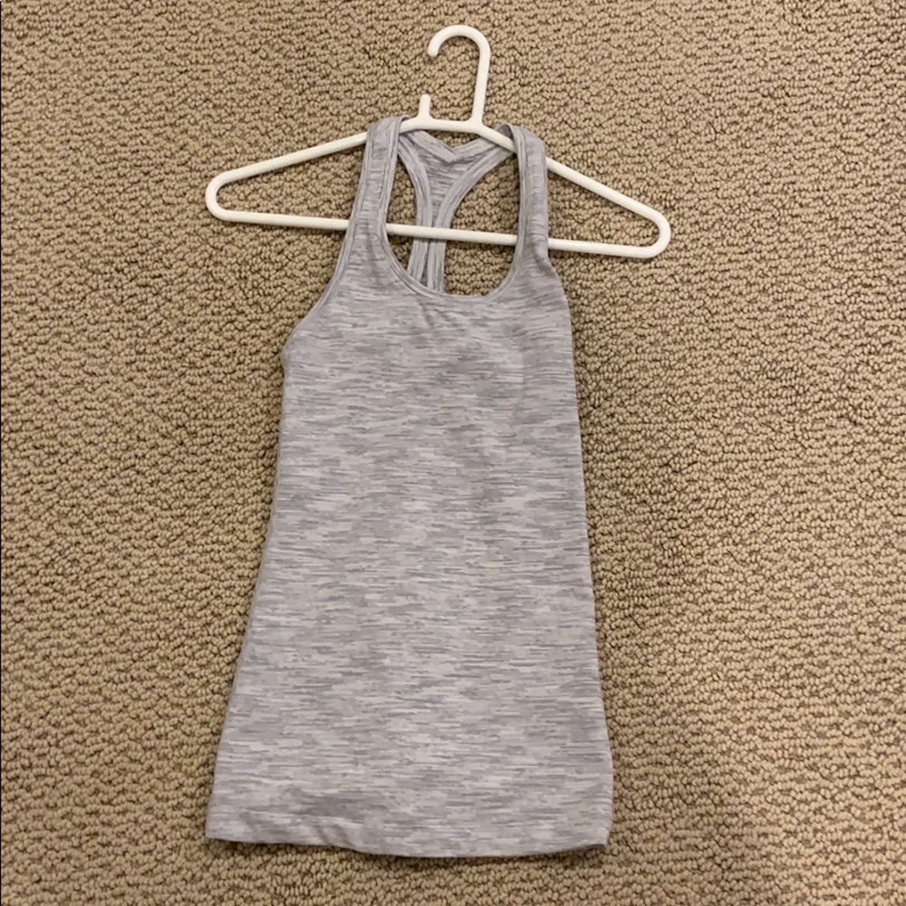 Athletic tank top